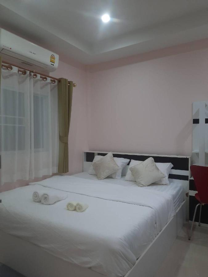 Pon Resort Ban Phe Exterior foto